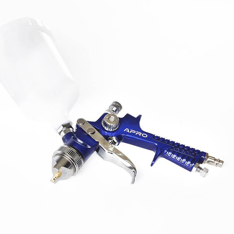 Фарборозпилювач HVLP Ø1.4 мм в/б пласт. 600 мл  (APRO)