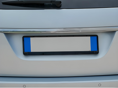 Рамки номерного знаку