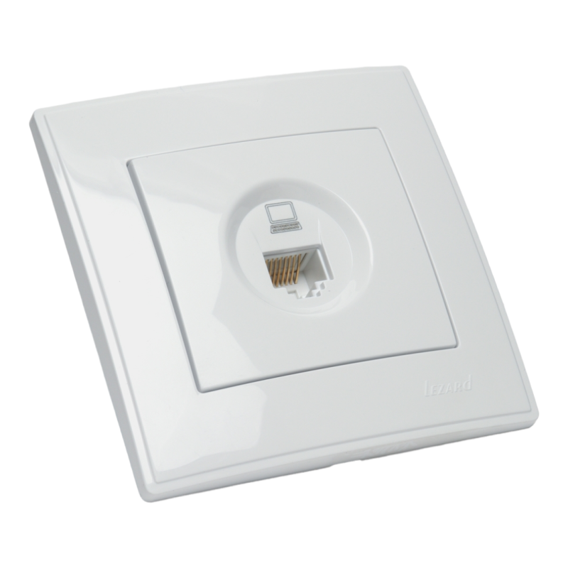 LESYA Розетка комп'ютерна біла (1/10шт/120шт)