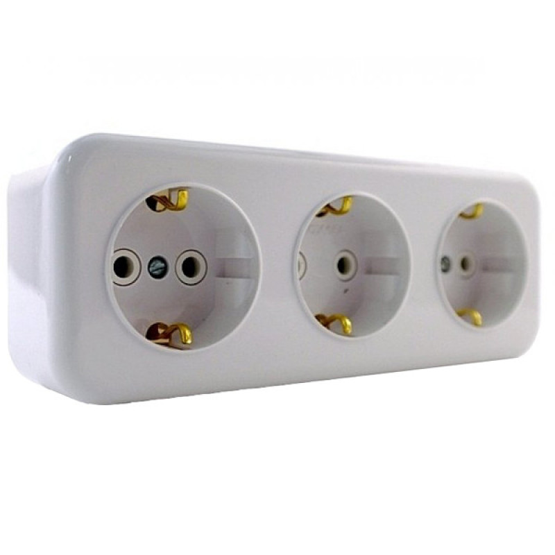 Розетка зовнішня 3-а із заземленням Bylectrica Пралеска біла РА16-265