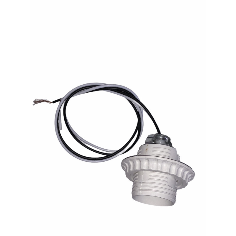 Патрон Е27 пластиковий з дротом (50)